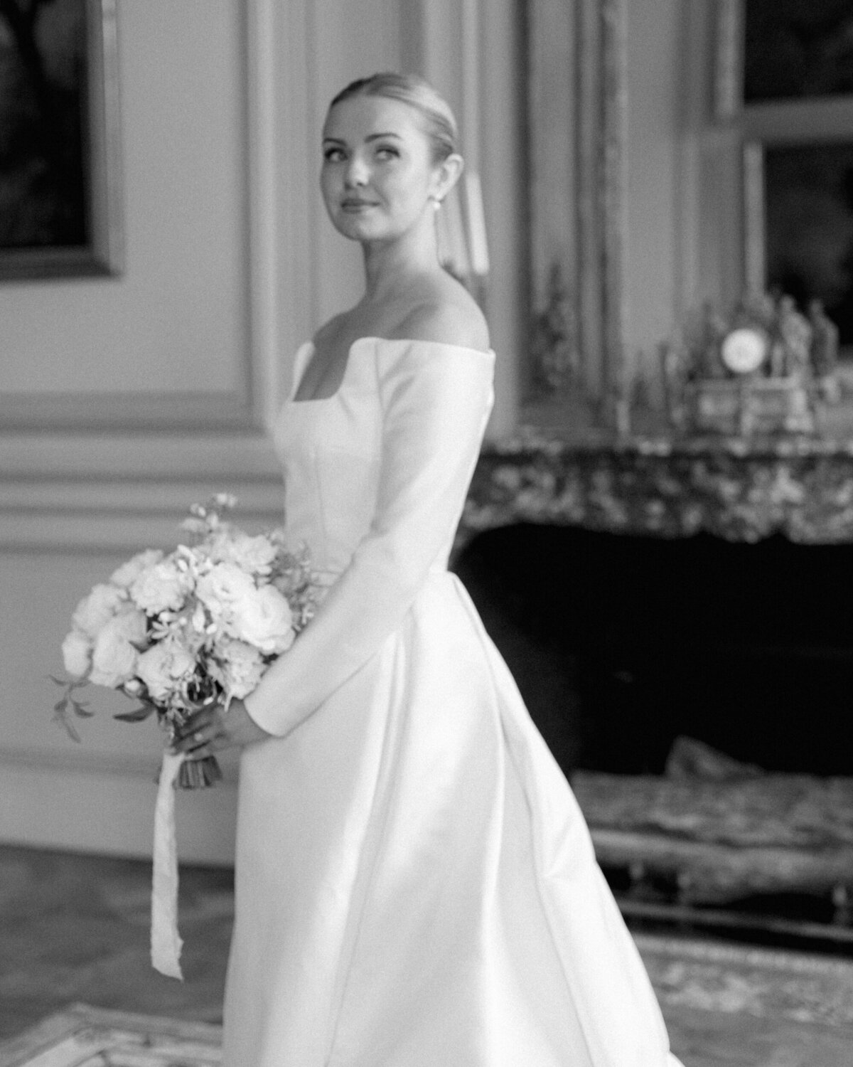 Chateau-de-Grand-Luce-wedding-florist-Floraison3