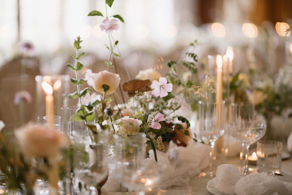 Flora_And_Grace_Analog_35mm_Editorial_Wedding_Photographer (1 von 1)-20