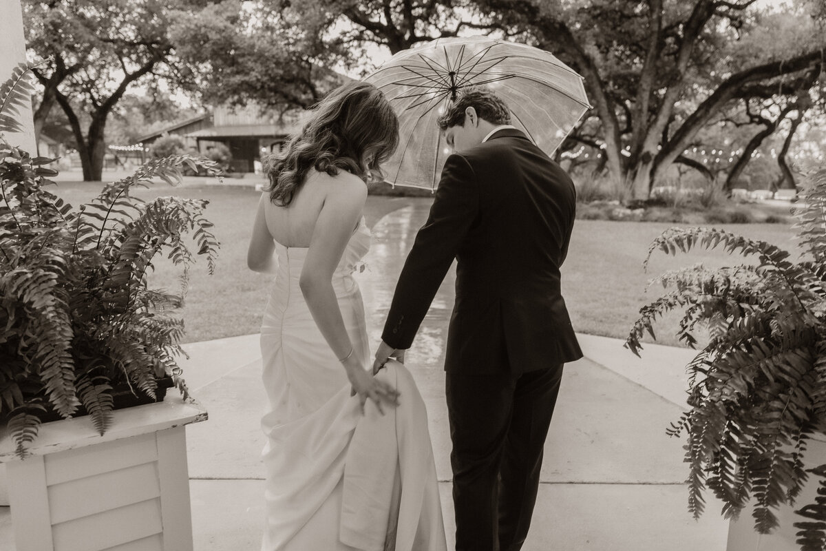 N&TWeddingPreviews-57