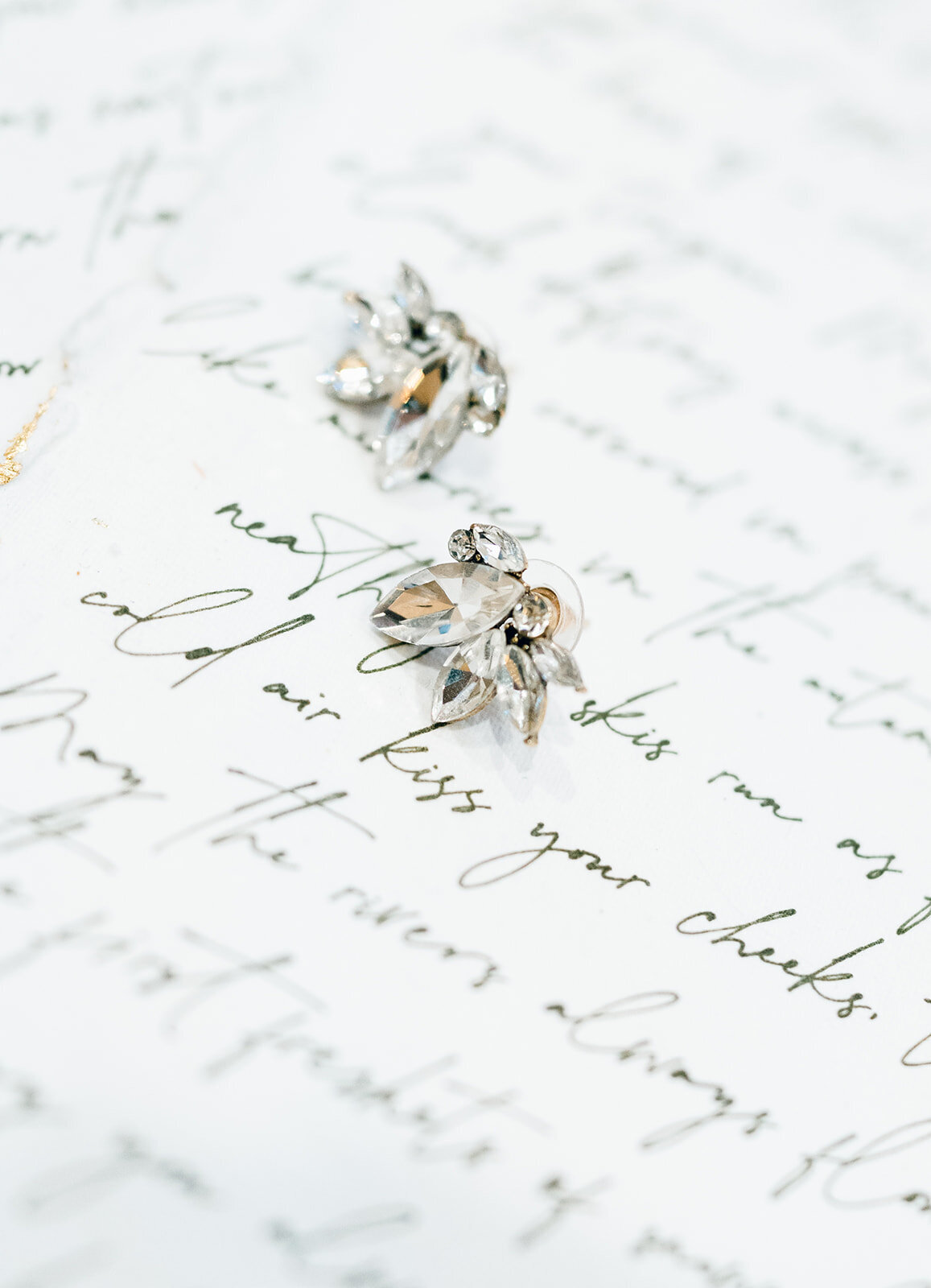wedding-earrings-springfield-country-club-ma
