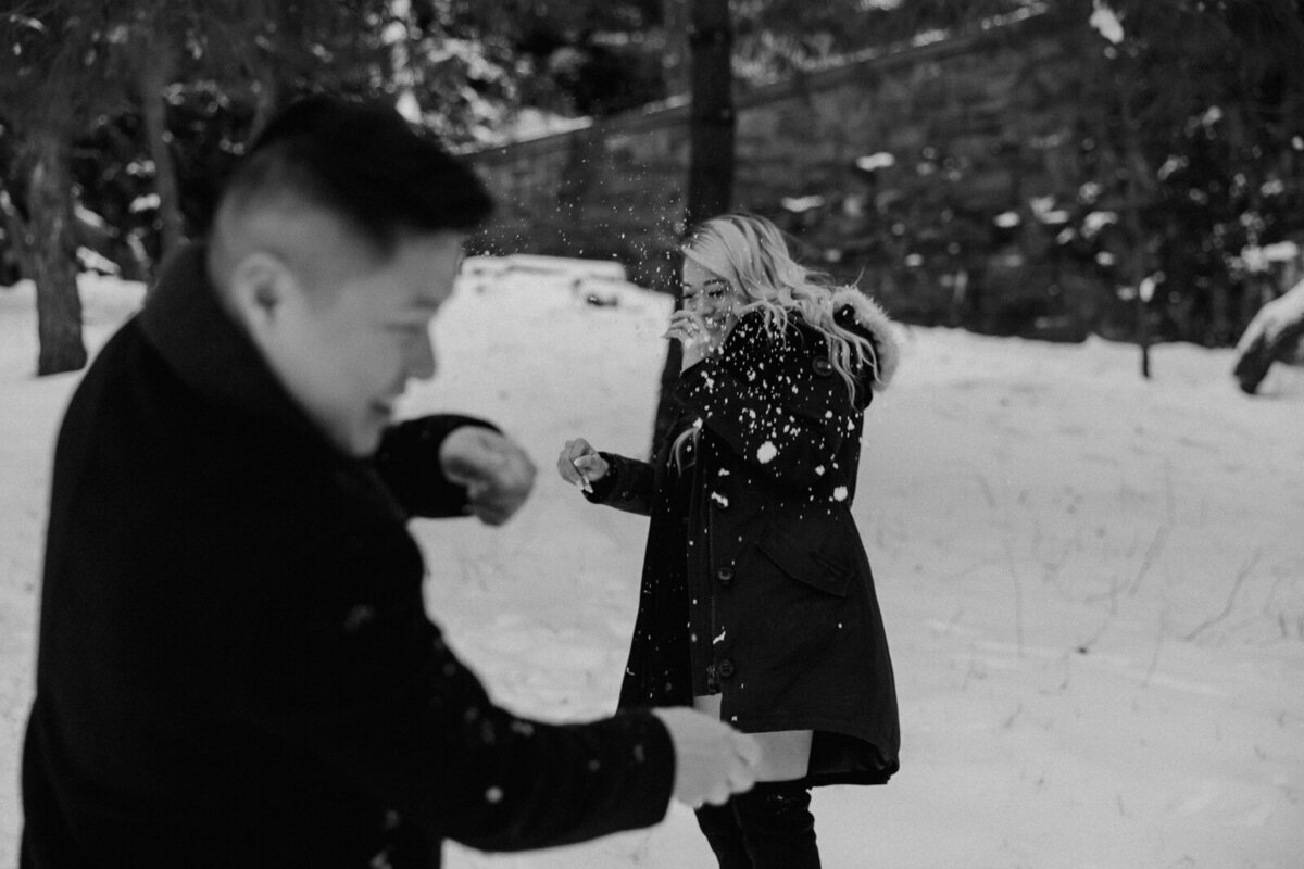 Engagement Photos in the snow at Fort Tryon Park NYC