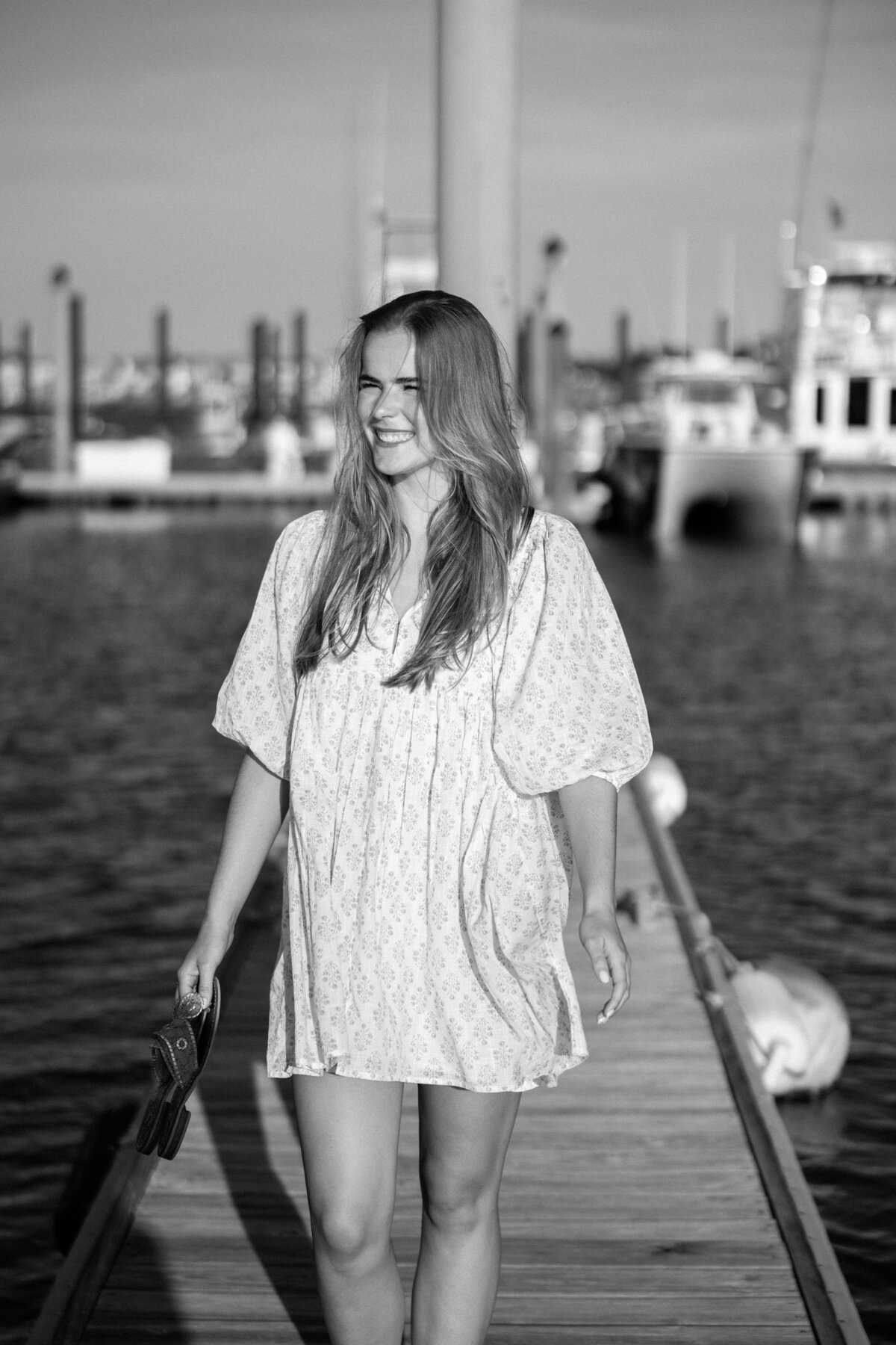 Senior photos at the marina at Edisto Beach