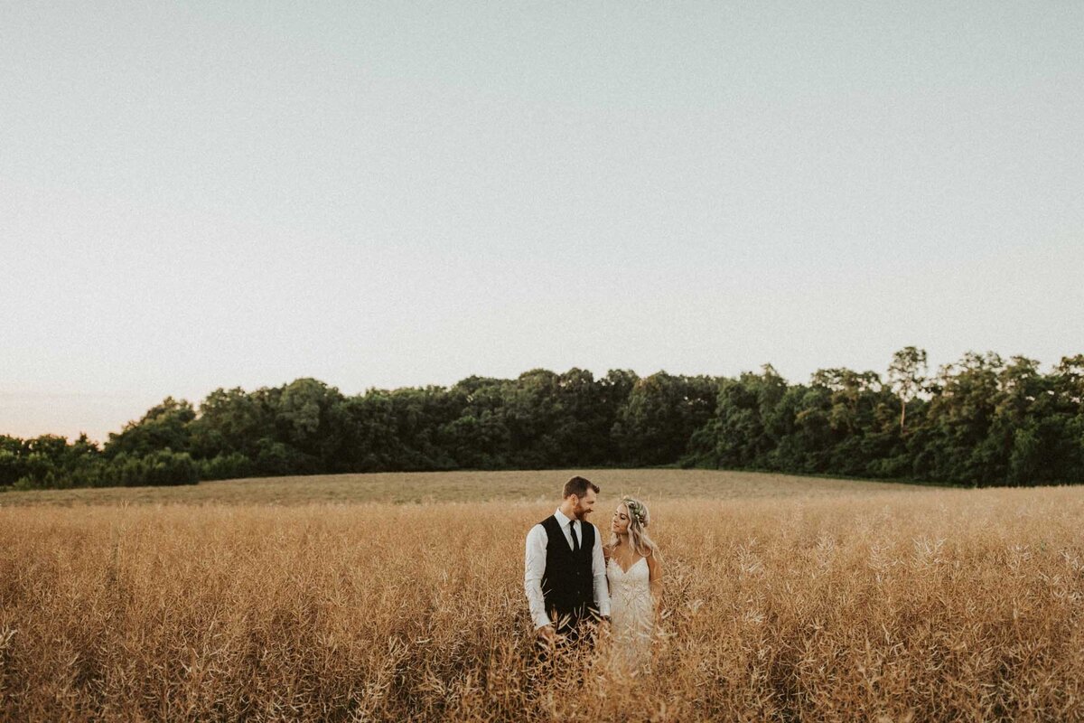 jaclyn-fisher-events-planning-neutral-boho-estate-wedding-in-new-jersey-131