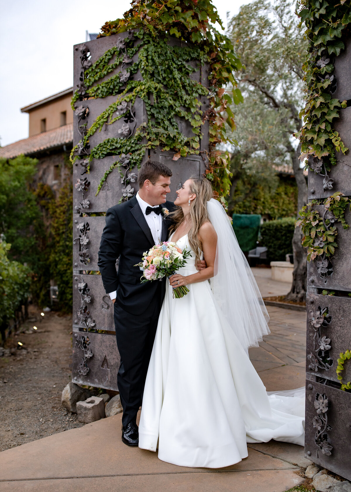 09172022_Hannah+JeremyWedding_ViansaSonomaCA_AnjaJensenPhotography-979