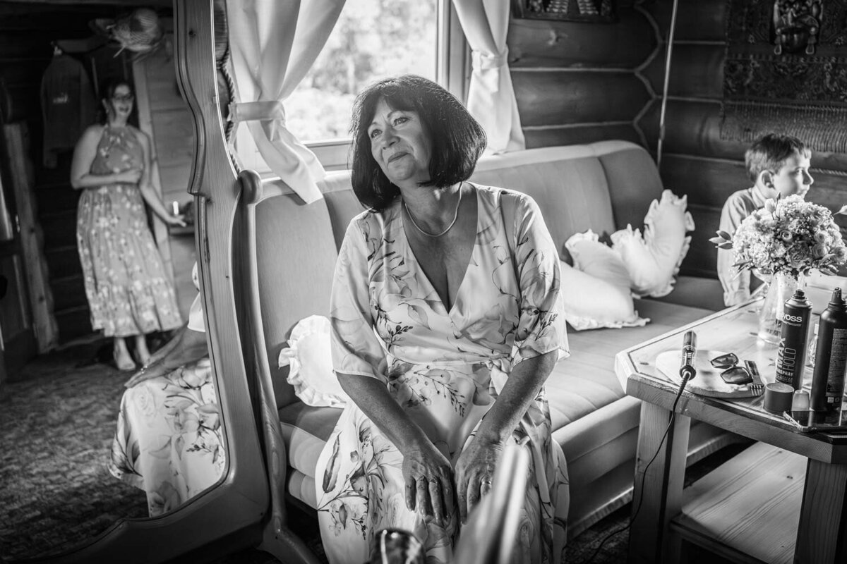 Svatebni_fotografka_Praha_Karolina_Ticha_Resort_Svet_Uzice-28