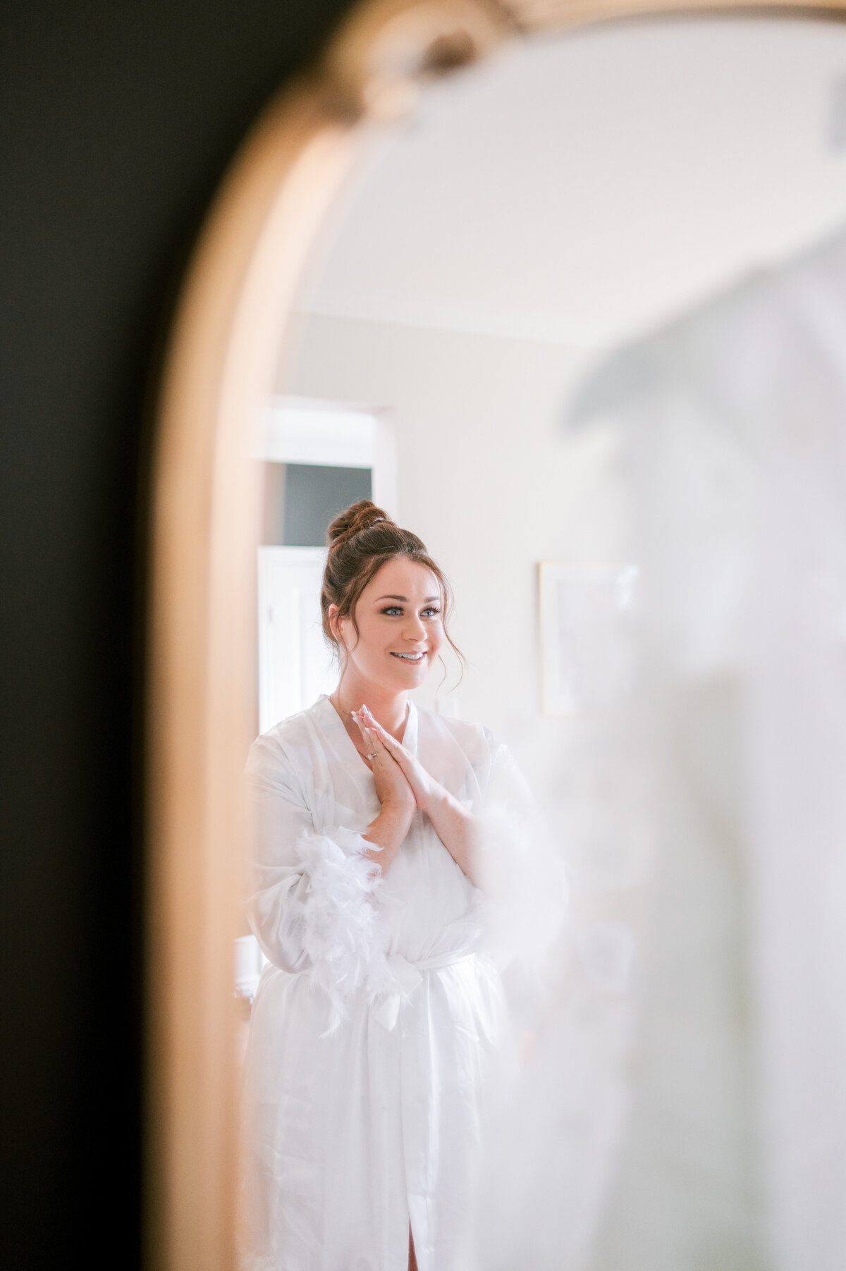 0133 Pascale and Nicolas NAC OBorn Room Wedding Downtown_Ottawa_Photography by Emma