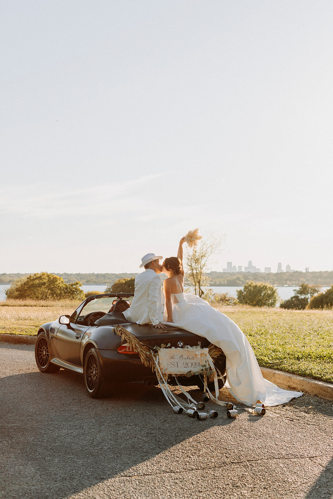reTheBurrowWeddingPhotography-1271