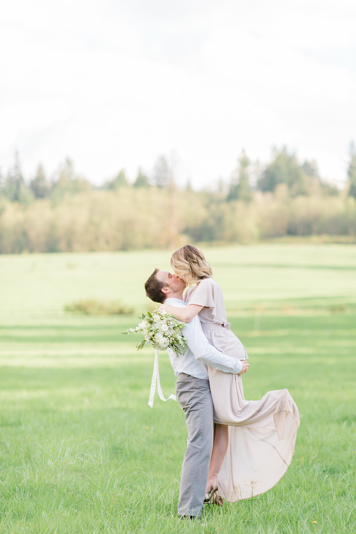 Kalahan and Sean Photography Wedding Engagement Photographer Portland Oregon Light Airy Destination Luxury1