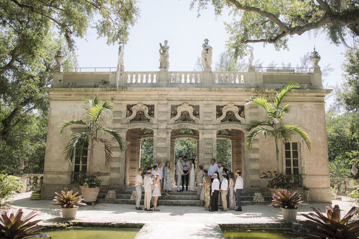 Janelle-Andy-Miami-Elopement-Vizcaya-Museum-Gardens-Photography-by-Alexandra-Masihy-50