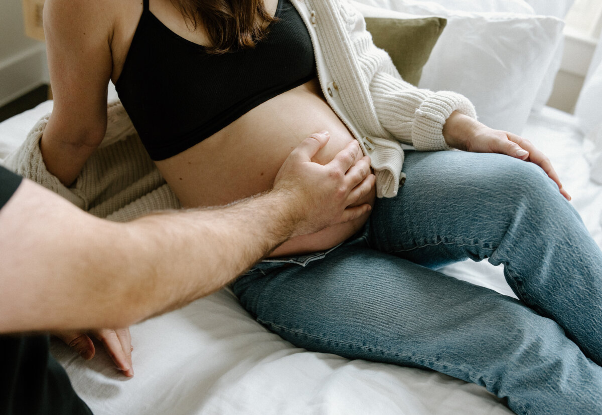 Austin-Lifestyle-Photographer- Barger Maternity Story-40