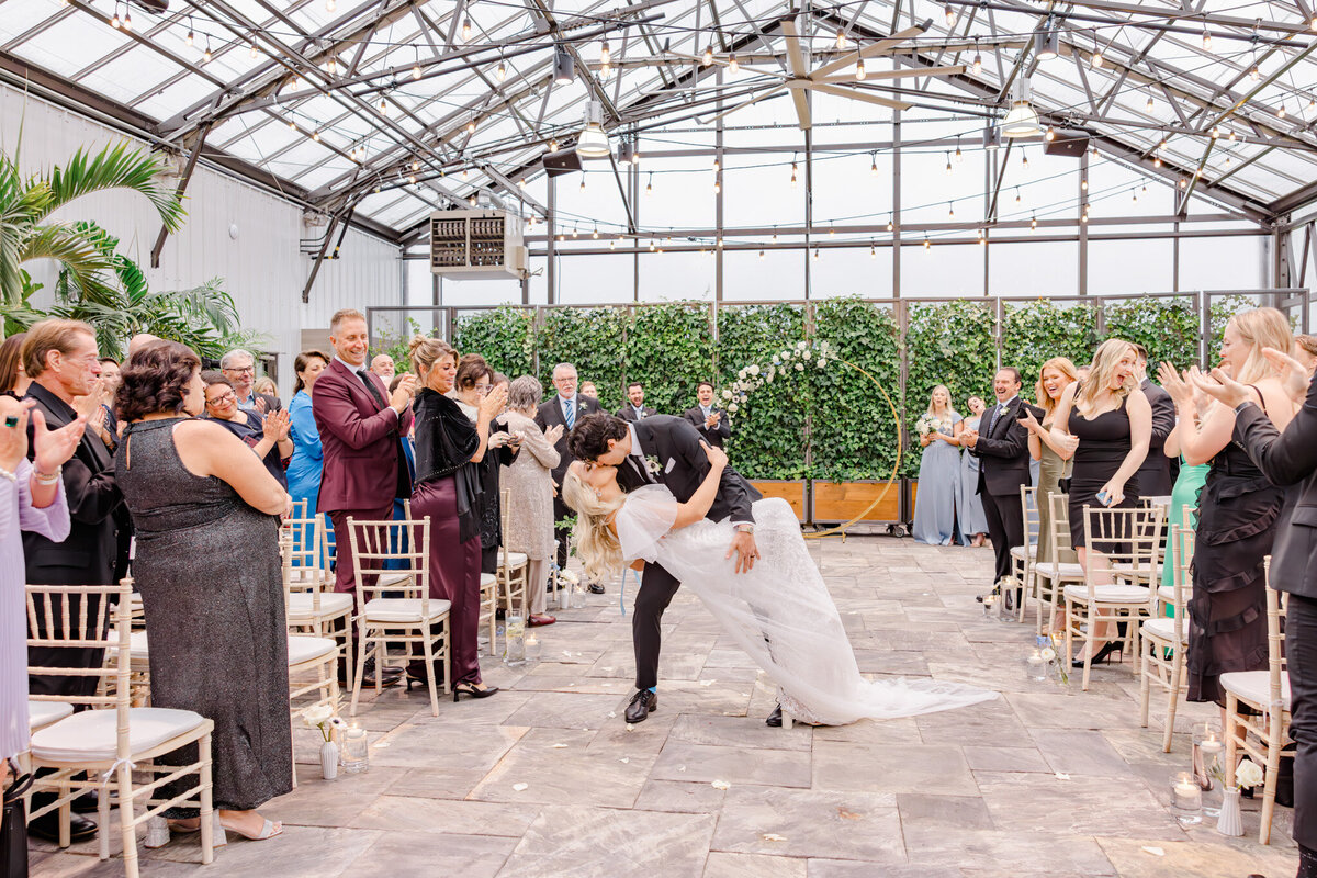 gabby-nico-ottawa-wedding-aquatopia-carp-2023-51