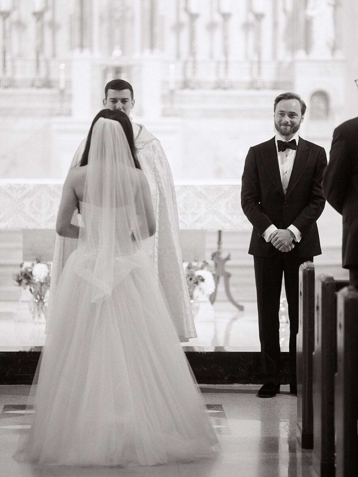 Catholic-Wedding-Photographers-in-Washington-DC-Colette-Lucille-Photography_0019