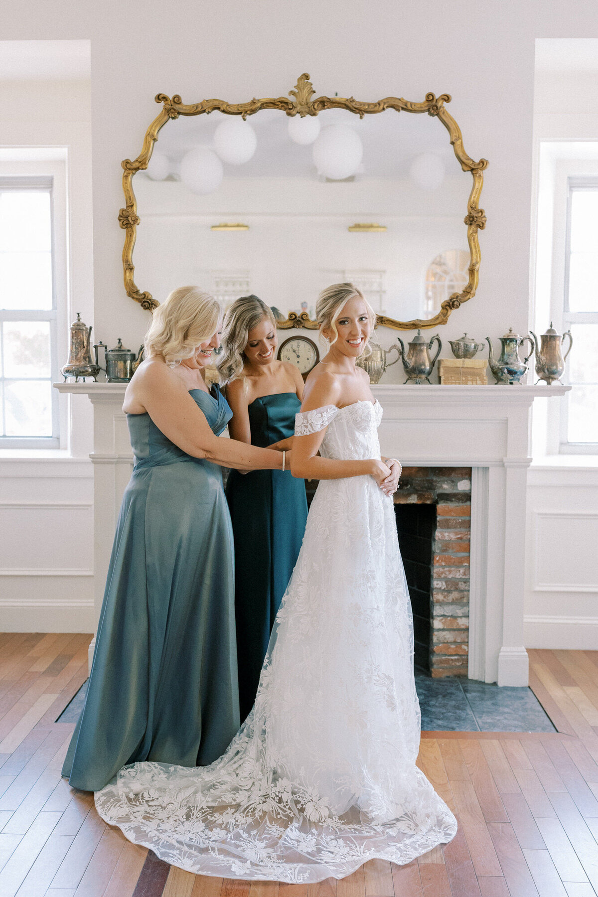 Trustees Crane Estate Wedding Photos-Halie Child Photography-213