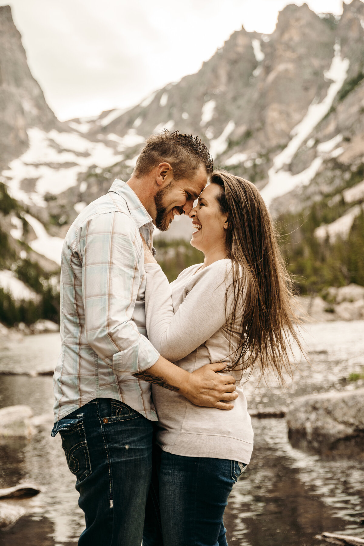 Rocky Mountain National Park Couple's Adventure Session 114