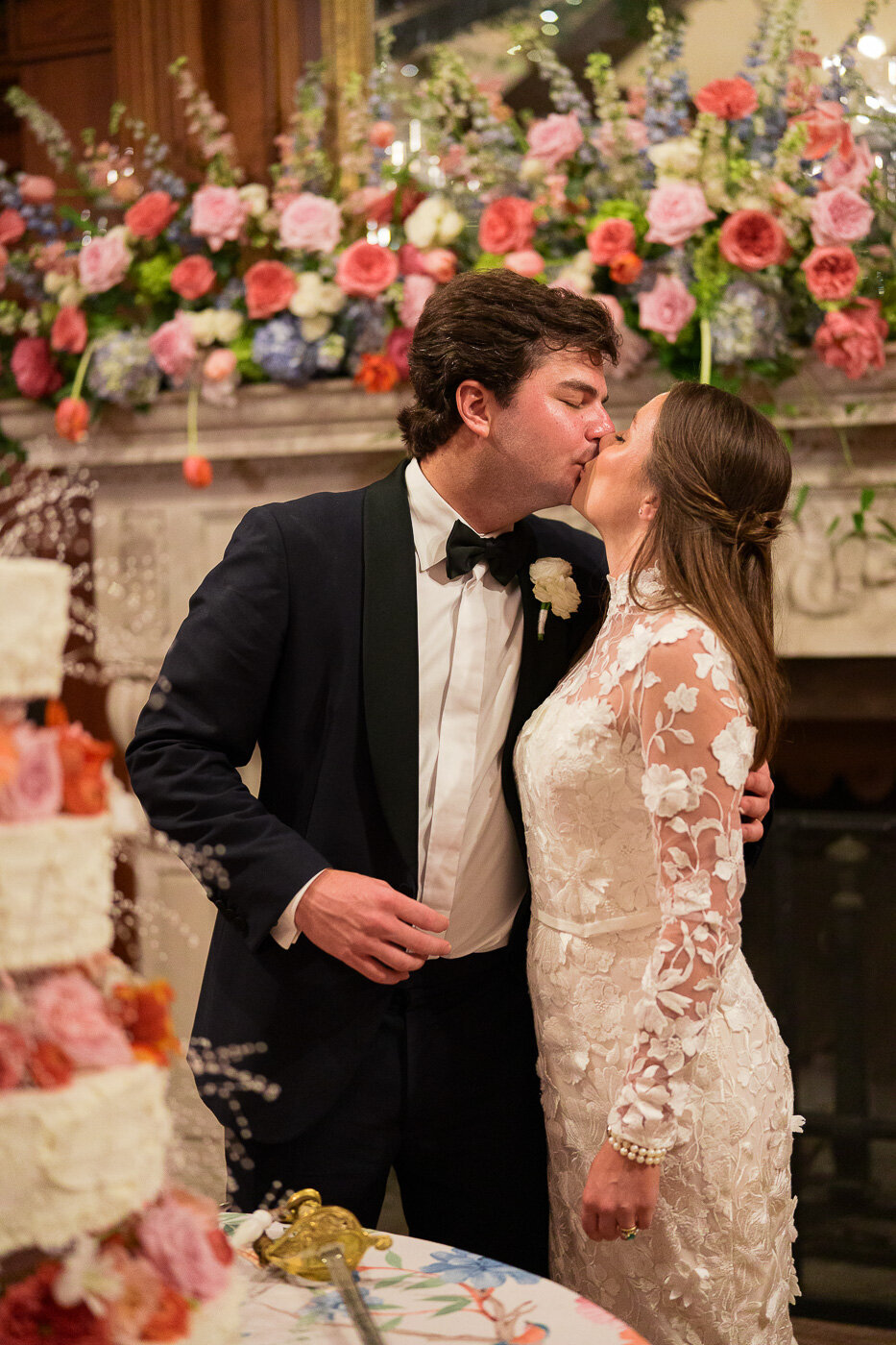 University Club of Memphis Wedding Photos-111