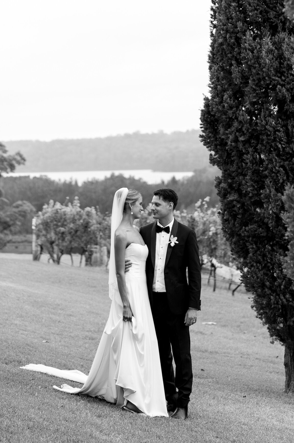 cupitts-estate-wedding-243