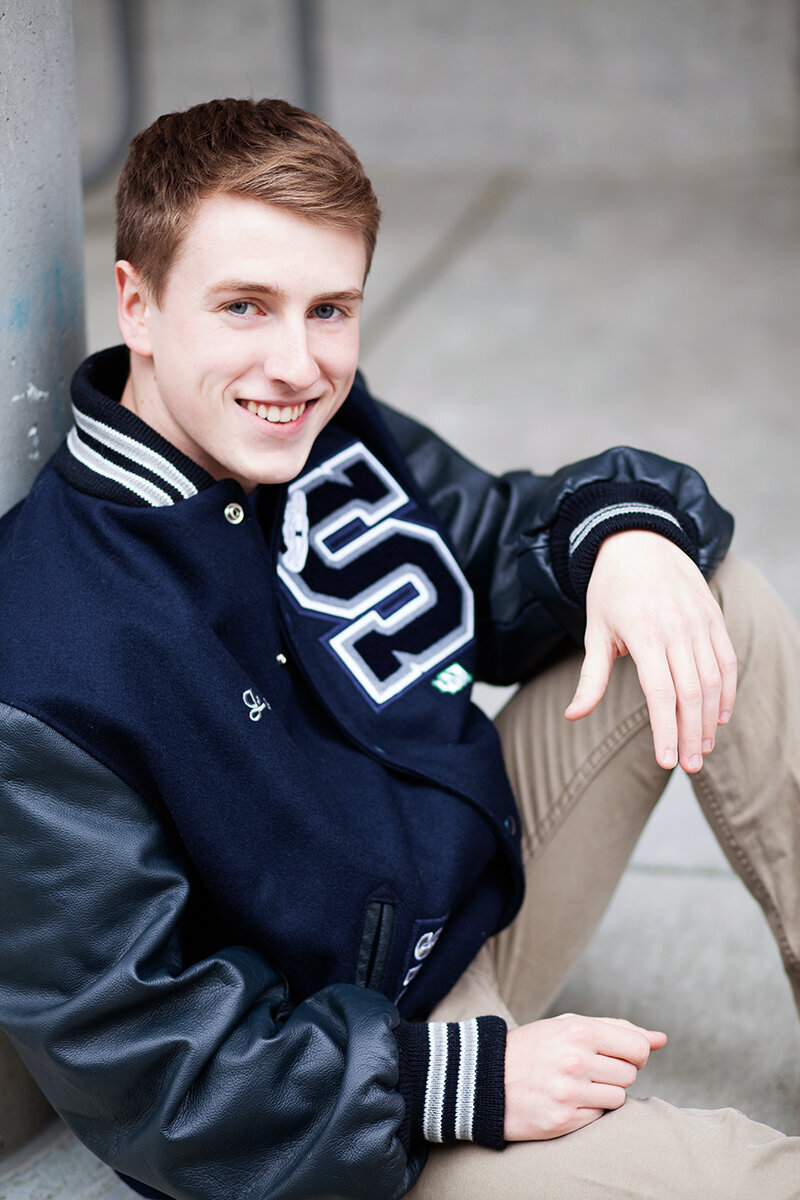 High-School-Senior-Photoshoot