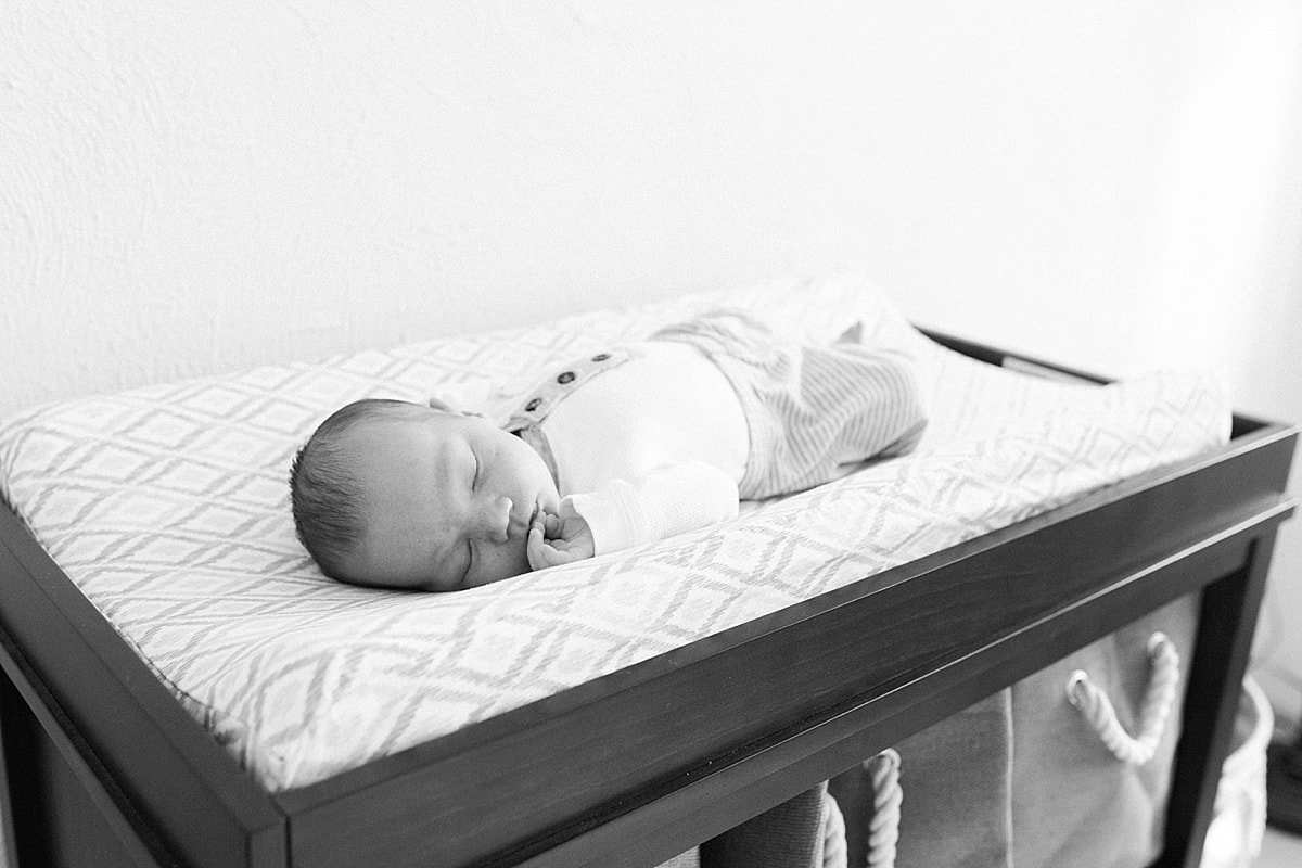 Houston, Texas Lifestyle Newborn Session photographed by Alicia Yarrish Photography
