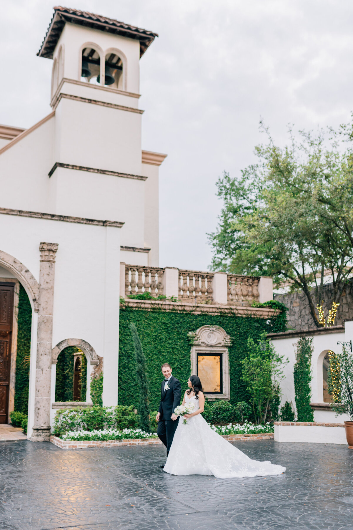 Bell Tower on 34th Wedding Houston Photographer @mv_xoxo (69)