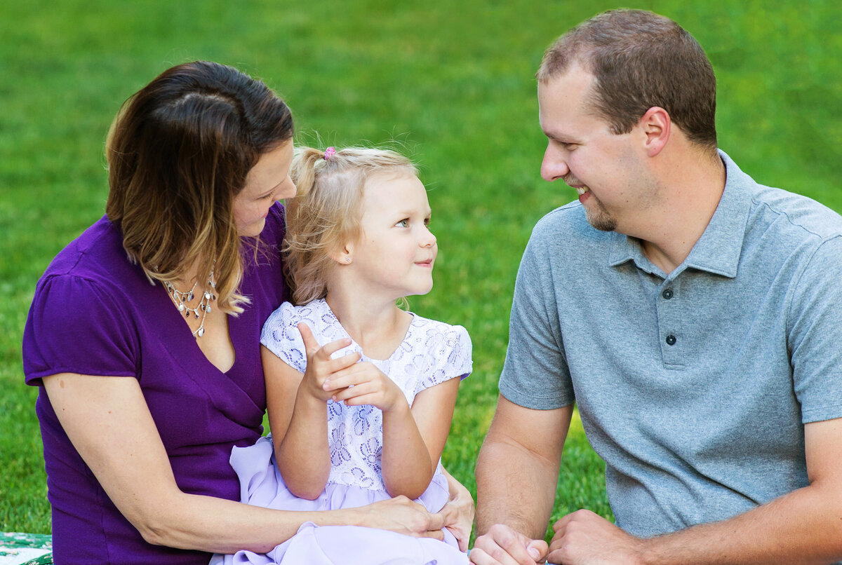 midland-family-portrait-photographer-melissa-lile-photography-downtown-midland-mi-DSC_2468