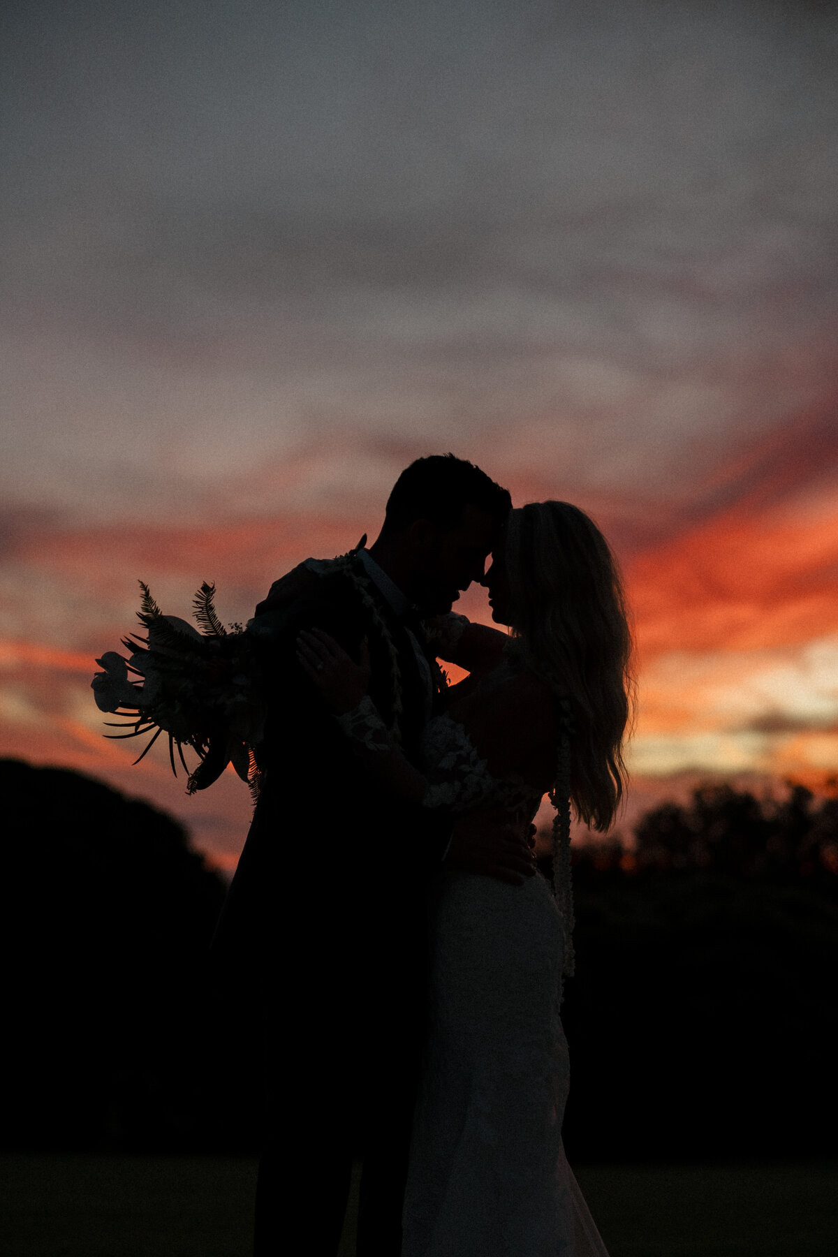 linapricephotography-wedding-ceremony-at-kualoa-ranch-hawaii-oahu.jpg-7611