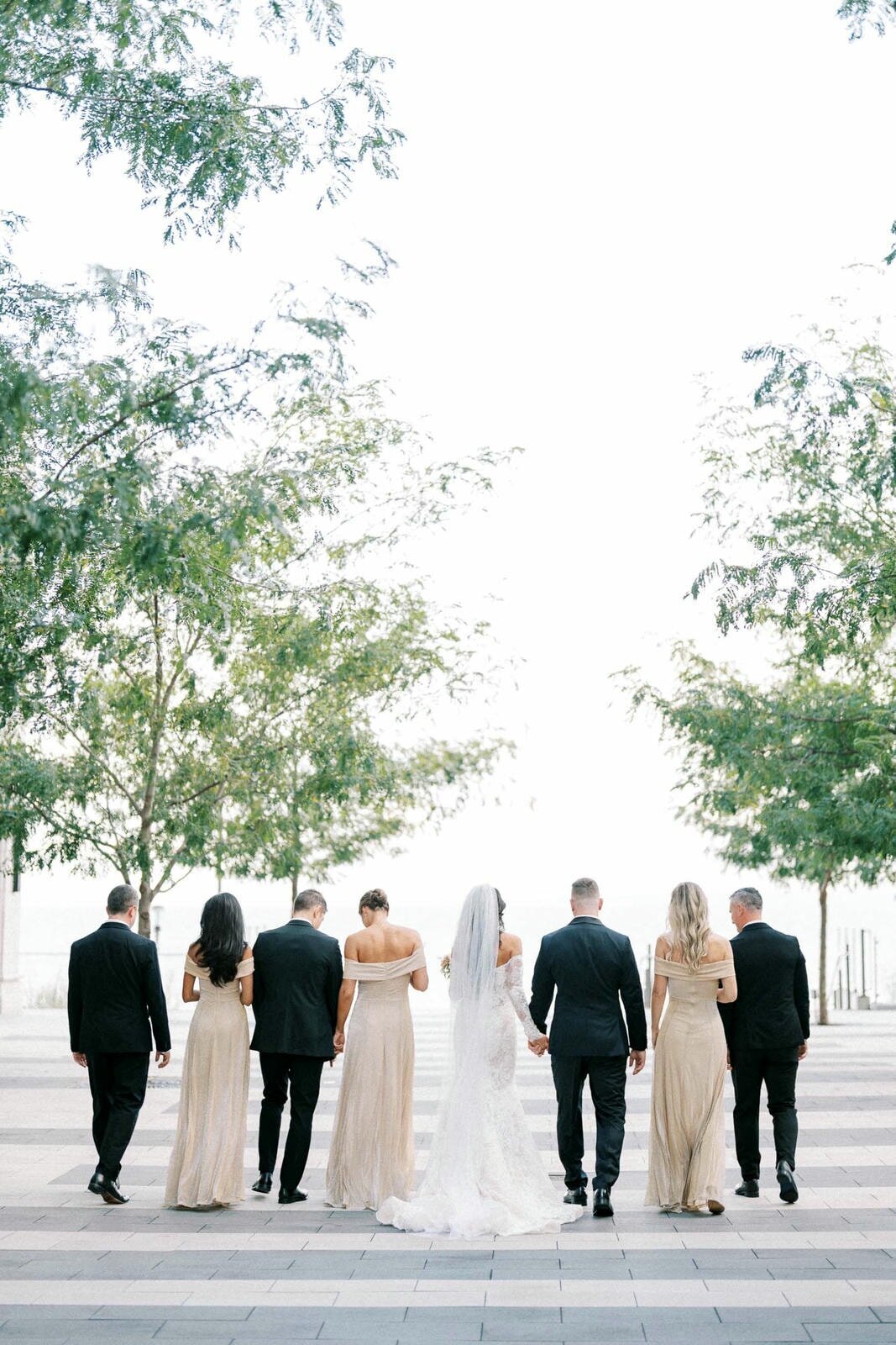 W9-Wedding-Photos-The-Pearle-Burlington-Lake-Ontario-Stephen-and-Oksana-2024-09-29-2500px-1164