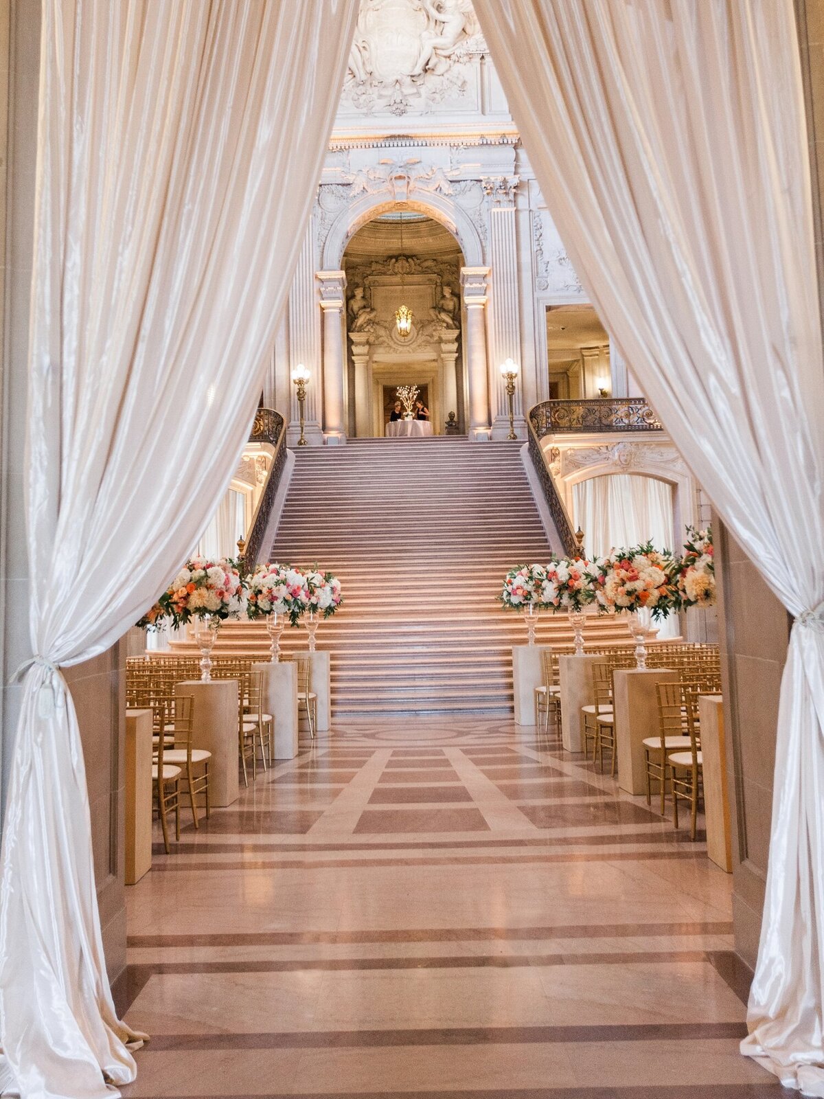 Fairmont_Hotel_San_Francisco_Wedding-014