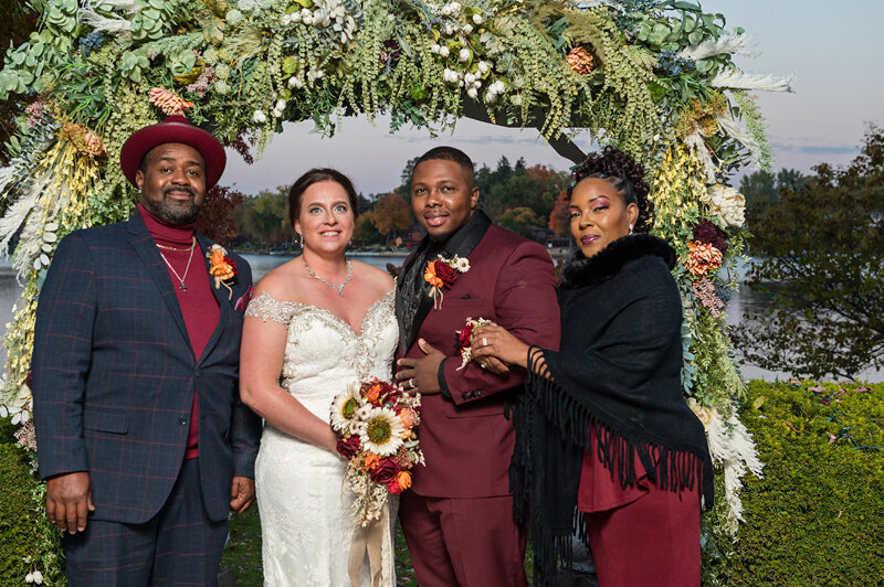Detroit Wedding Photographer Victoria Wedding Chapel-191