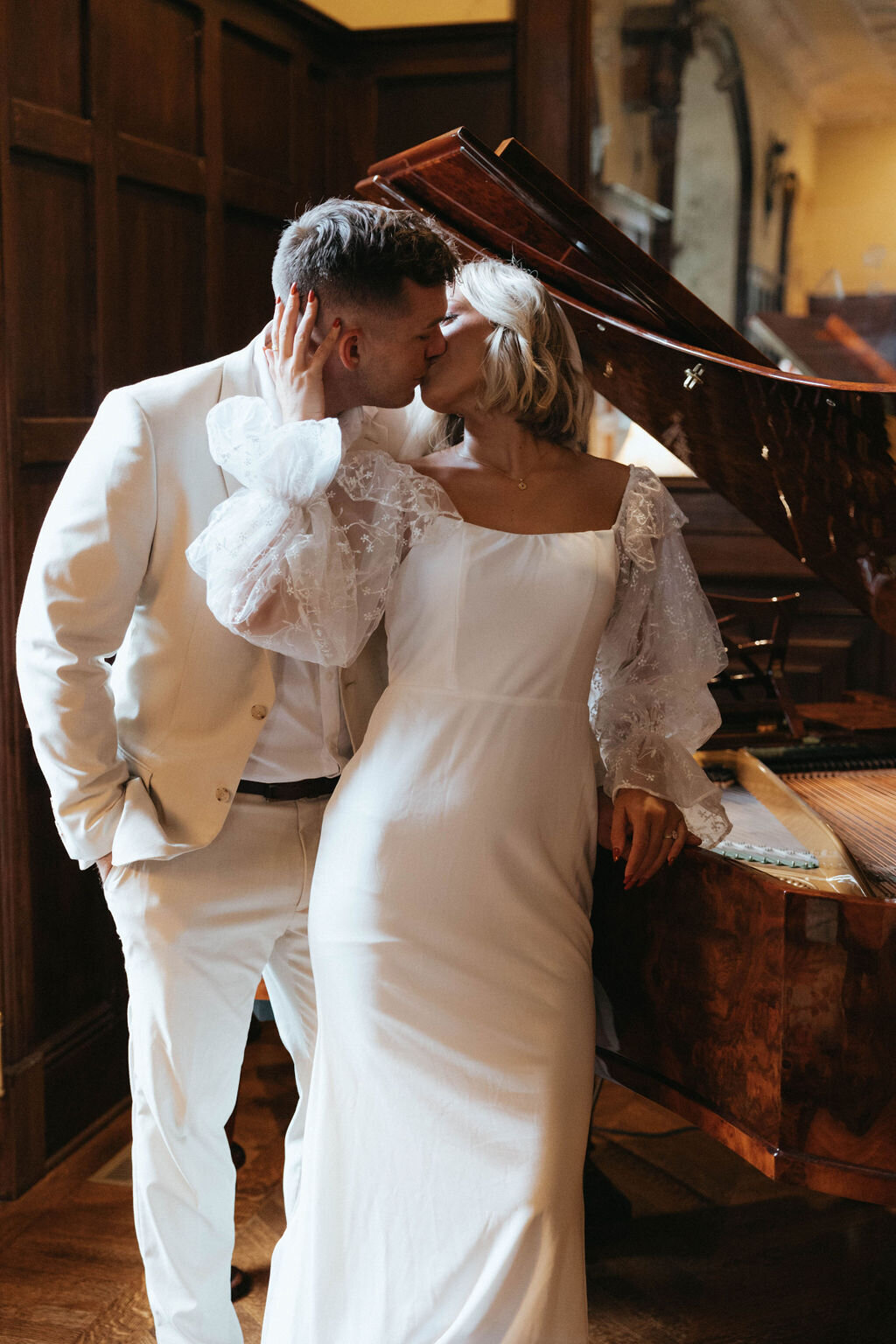 Emily-Hayter-Georgia-Wedding-Photography-Bride-and-Groom2228