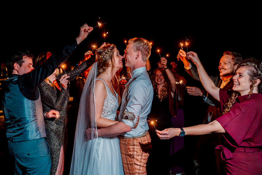 Jolamulderfotografie-trouwfotograaftwente-trouwfotograaf-bruidsfotografietwente-trouweninhetbuitenland-4-2