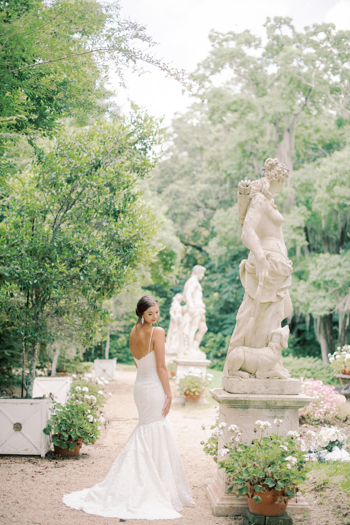 Afton Villa Gardens Summer Bridal Photos-64