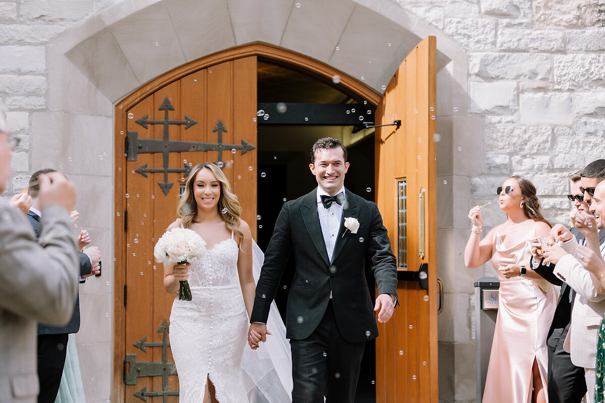 Kamarri and Rafael’s stunning wedding in Chicago, coordinated by SouthWind Events, featuring beautiful decor and heartfelt moments.
