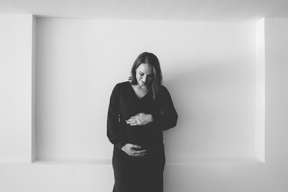 Elizabeth Priniski Madison Photographer Maternity Richael-6