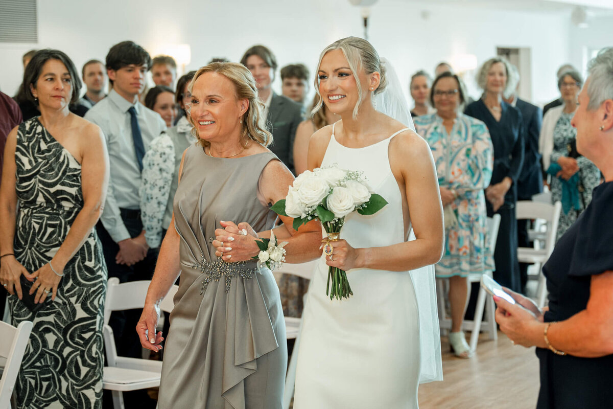 Wisconsin-Wedding-Photographers-59