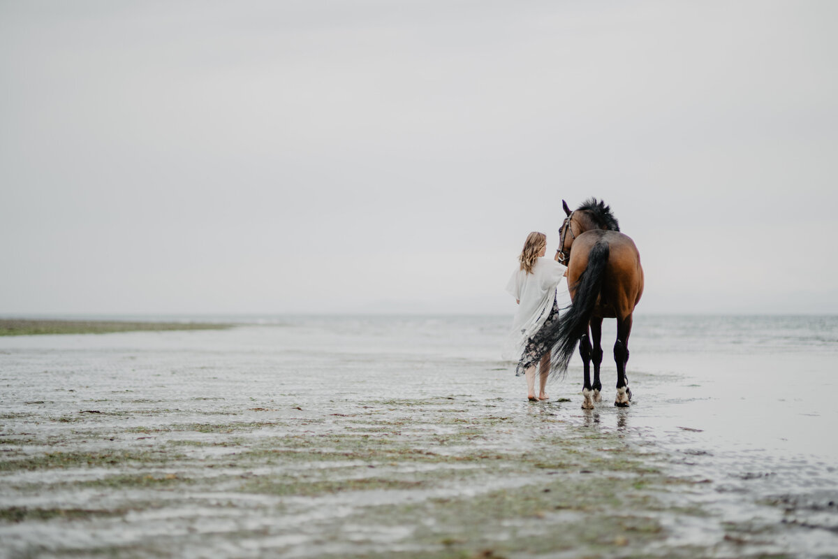 Qualicum Beach Horseback Riding Portrait Session075
