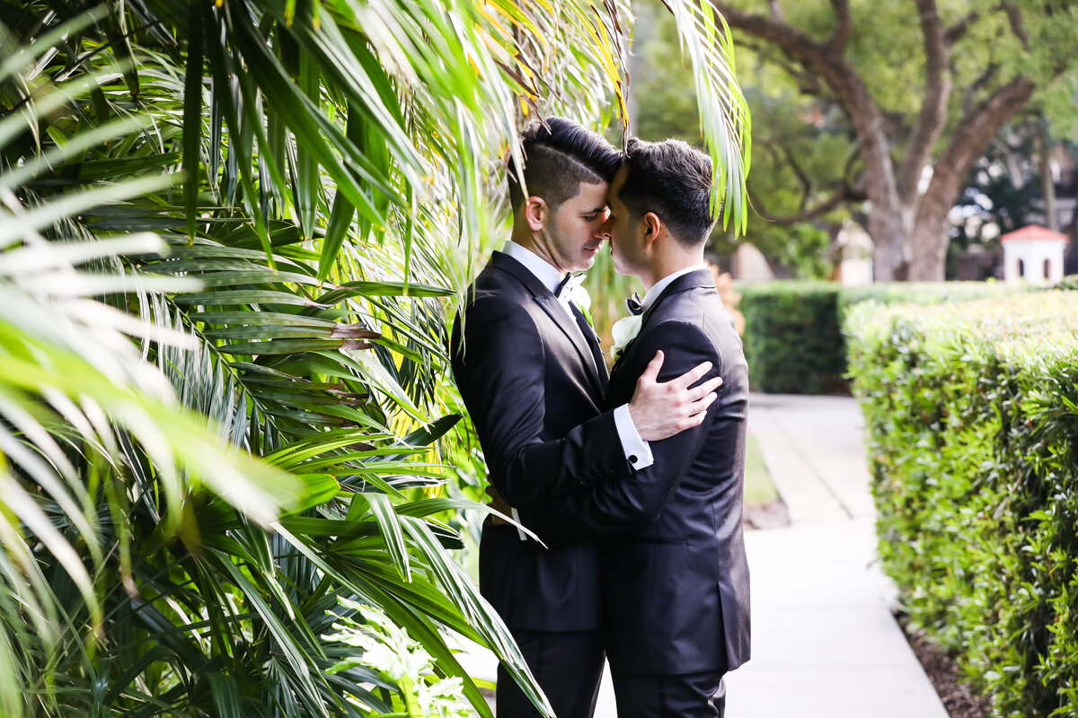 lifelong-photography-the-vinoy-hotel-florida-wedding-chantilly-chic-celebrations-20