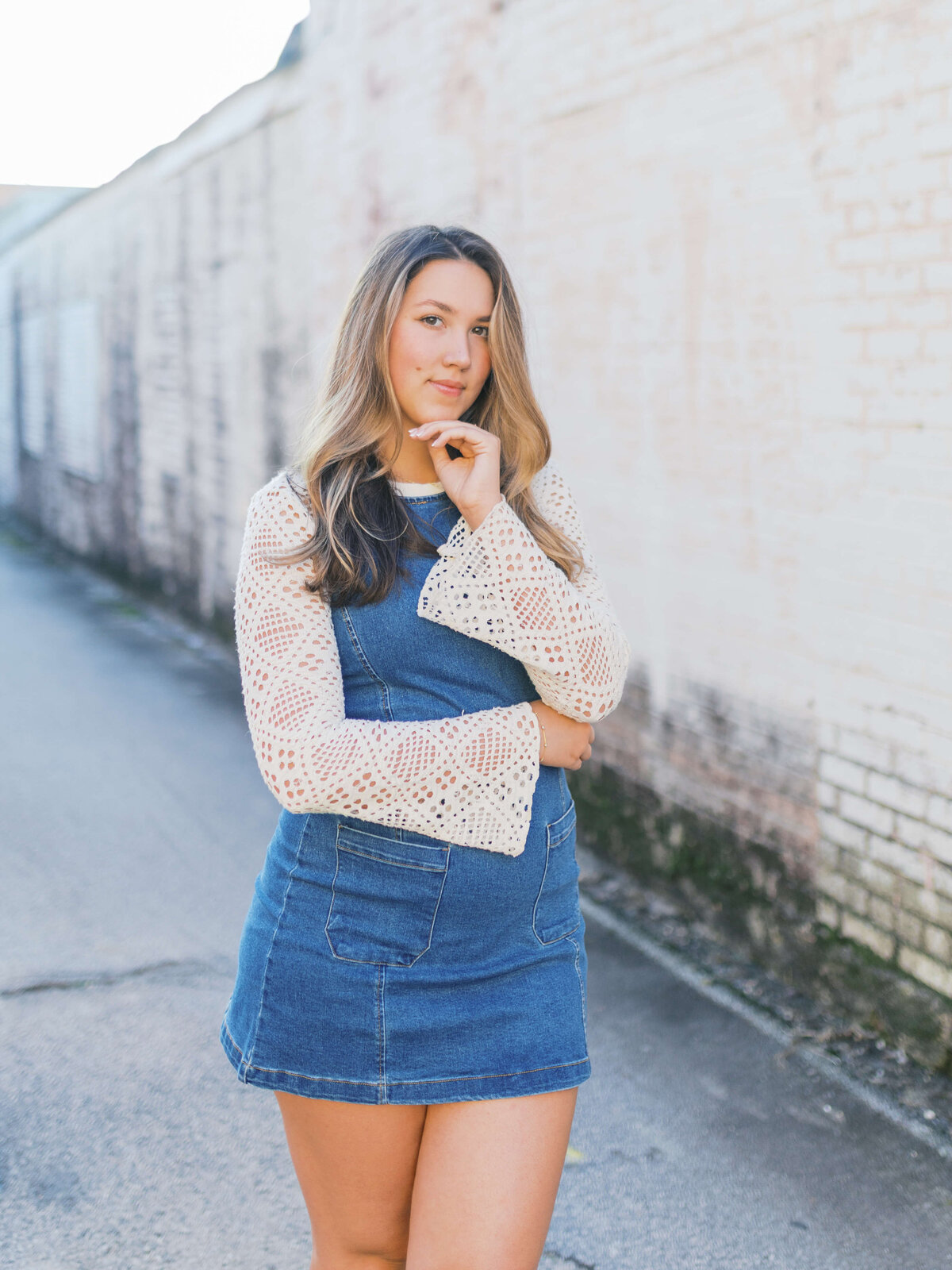 Mulligan2025denayshookphotography-LawrencevilleSeniorPortraitPhotographer5V2A7066DowntownLawrencevilleSeniorSession
