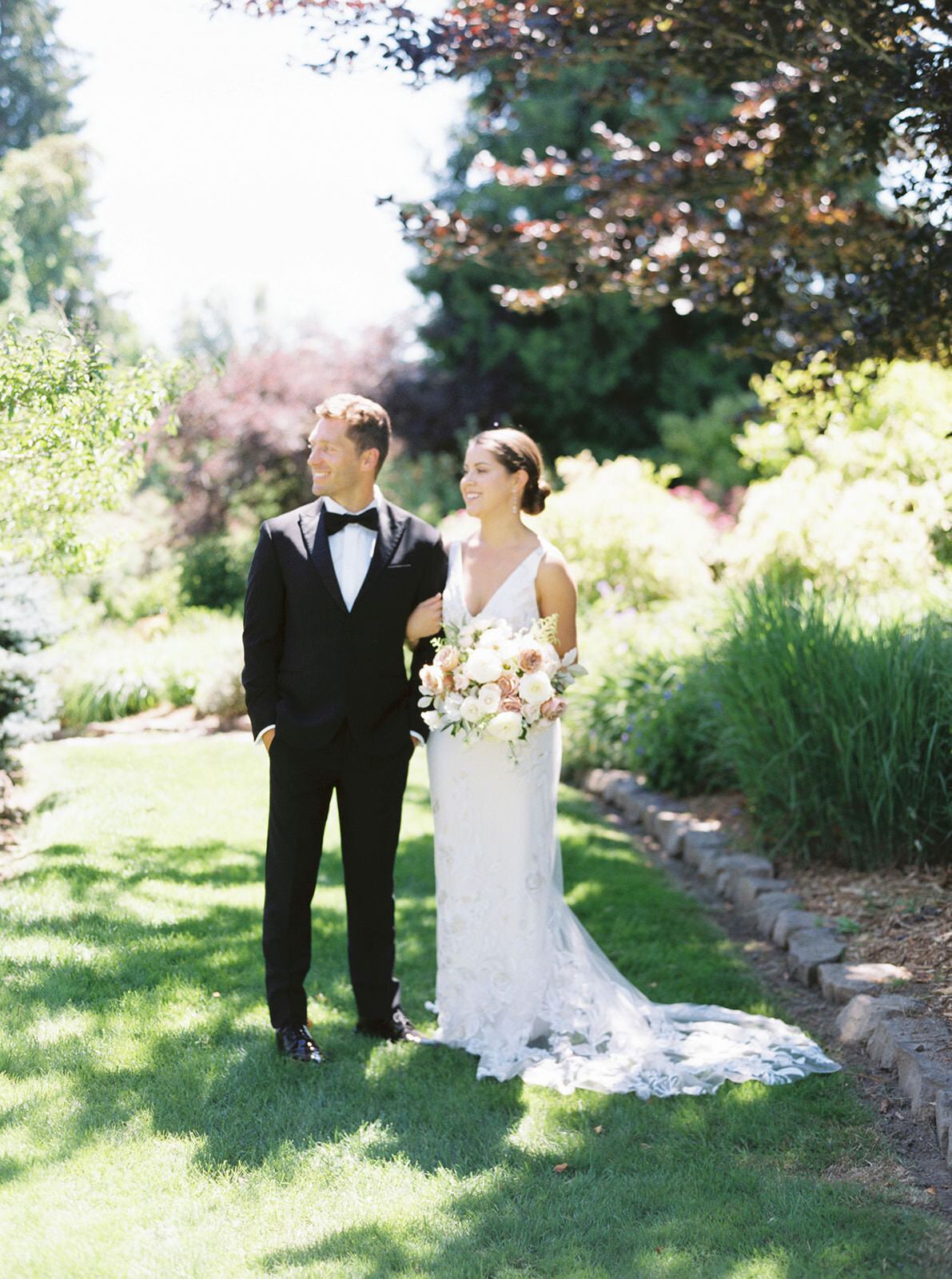 Carlos-Hernandez-Photography-Megan-Trevor-Wedding-Portland-Oregon-111