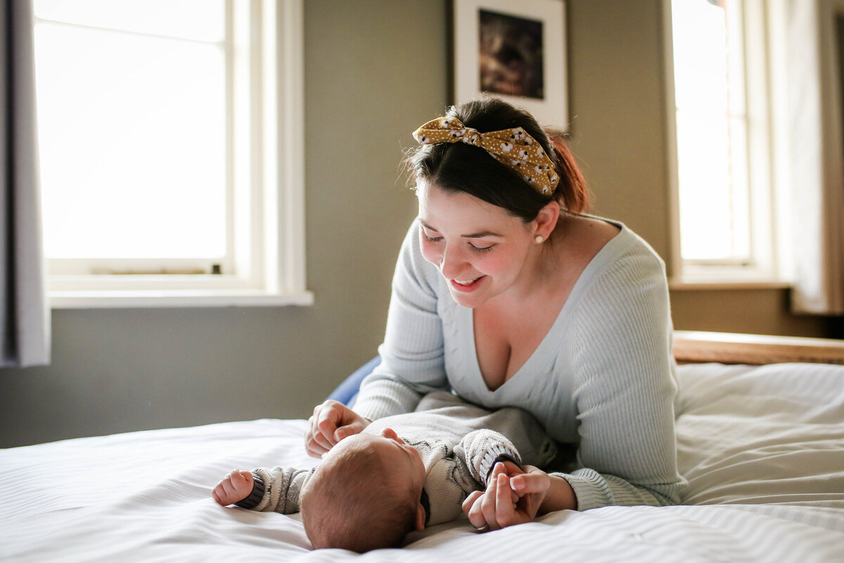 Vanessa a wonderful lifestyle photographer specialising in newborns and babies.