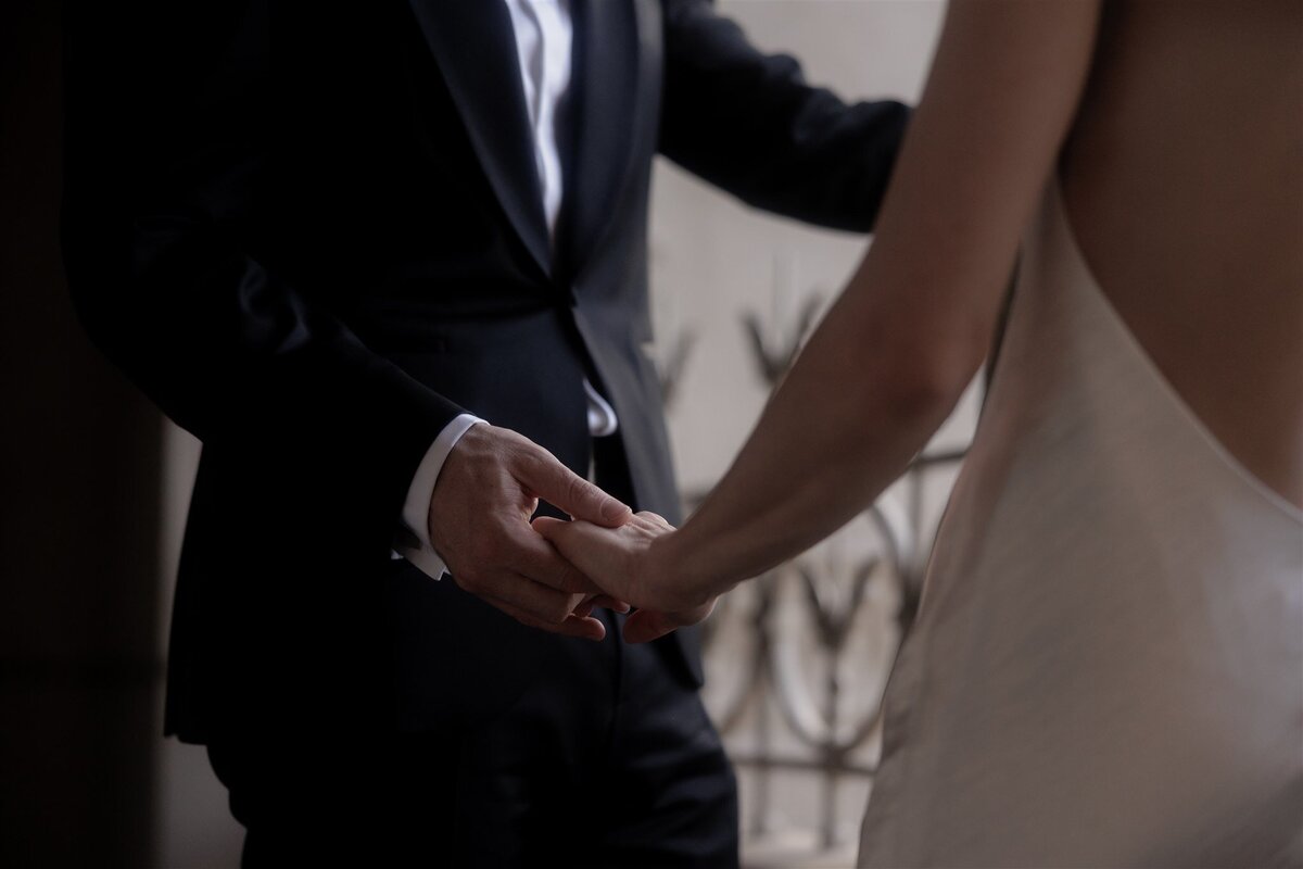 Maegan-Brown-Moments_20240120_Wedding_Stella-Julian_Botanical-Gardens_Sophia-Prahran-Arcade_3463