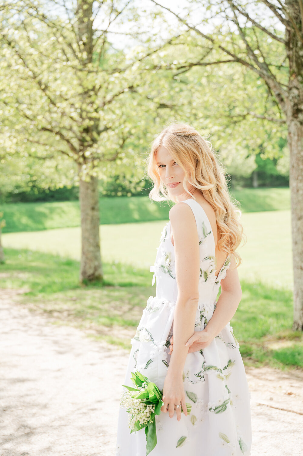 Engagement-shoot-picnic-in-France-2-13