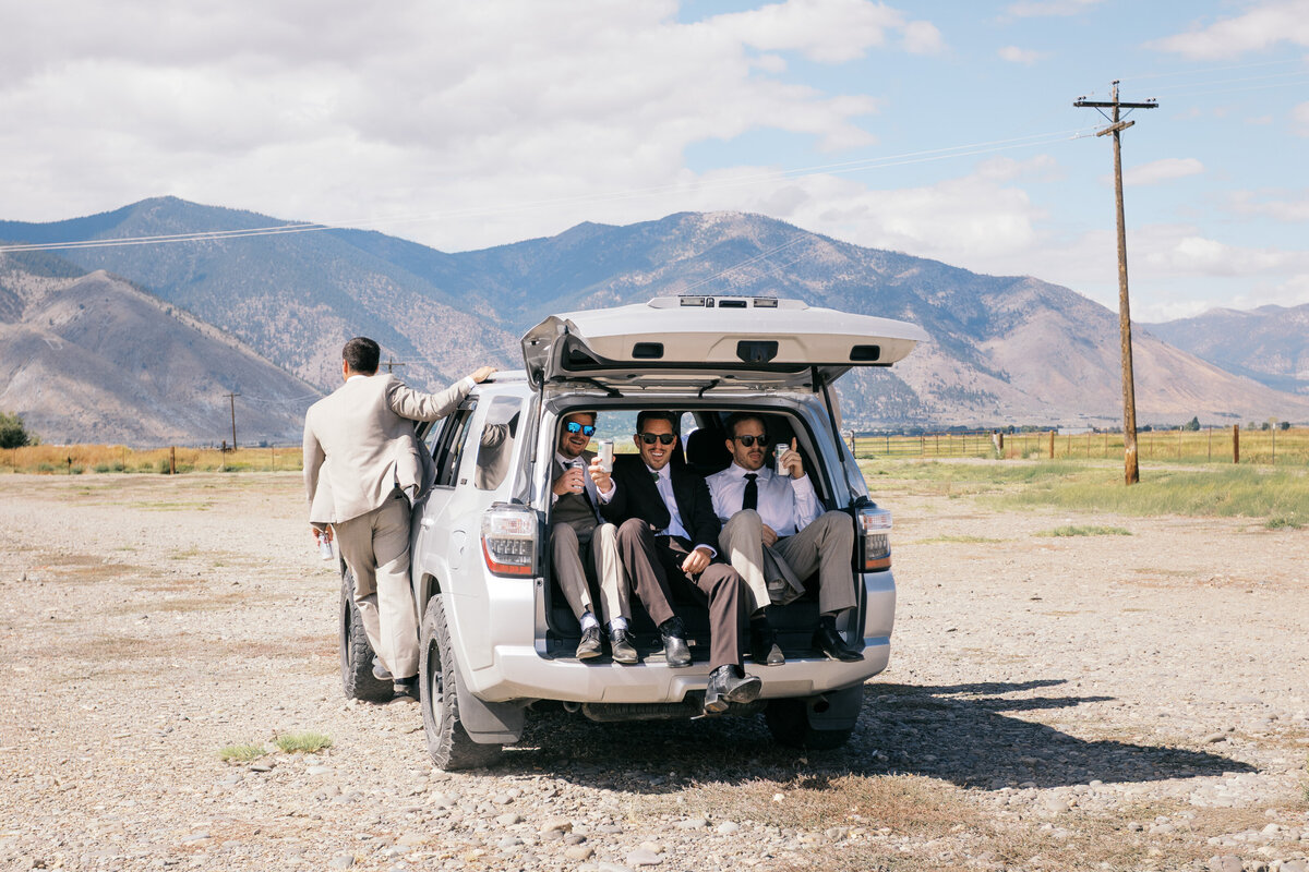 jacqueophoto_Alyssa_Daniel_Sneakpeek-37