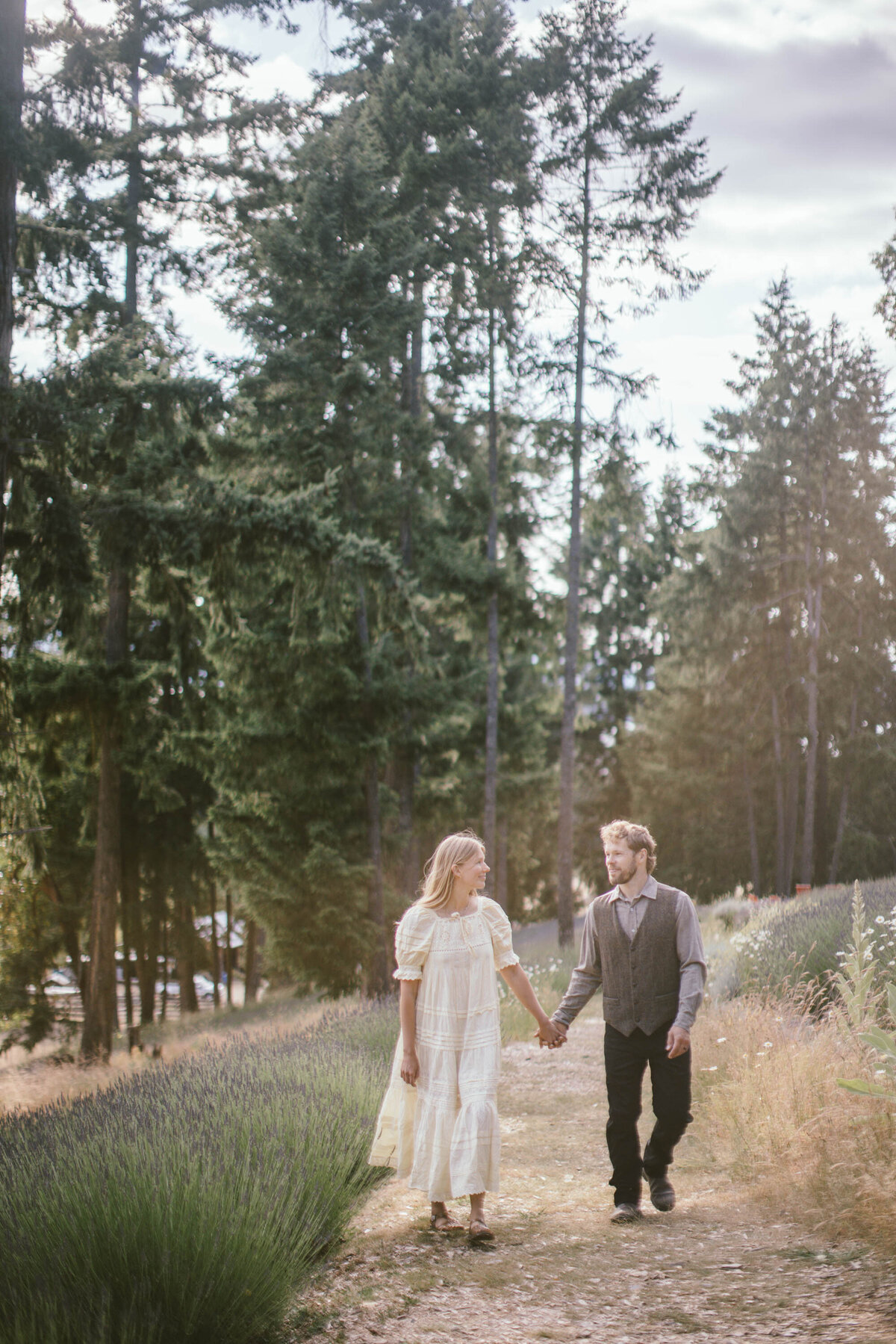 Lavender & Black micro wedding