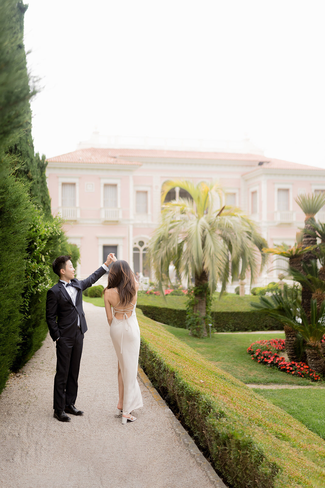 A Romantic and Sophisticated Wedding at Villa Ephrussi de