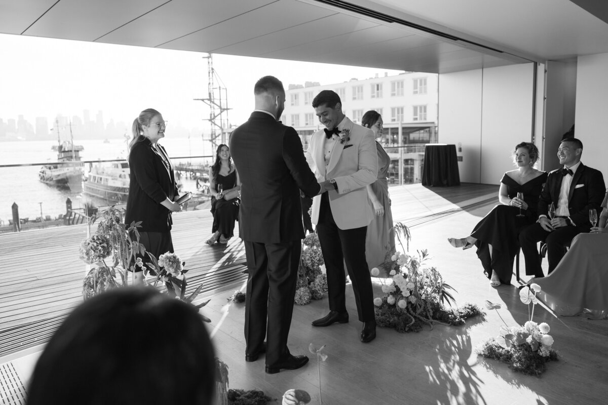 kathryn-mclaren-photo-the-polygon-vancovuer-queer-wedding-452