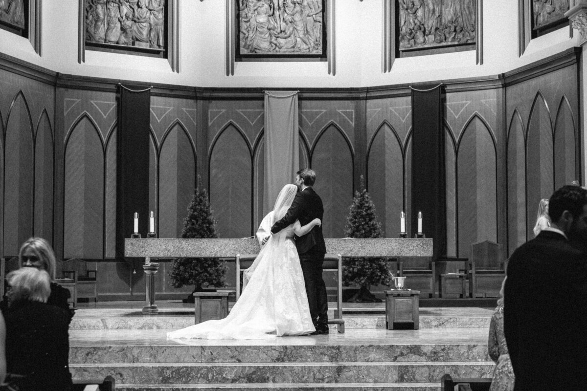 winter-chicago-wedding-the-drake-160
