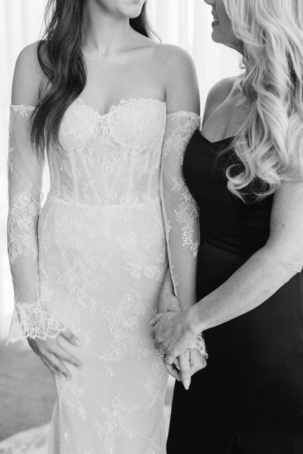 Hotel-X-Wedding_Toronto-Wedding-Editorial-Photographer0019
