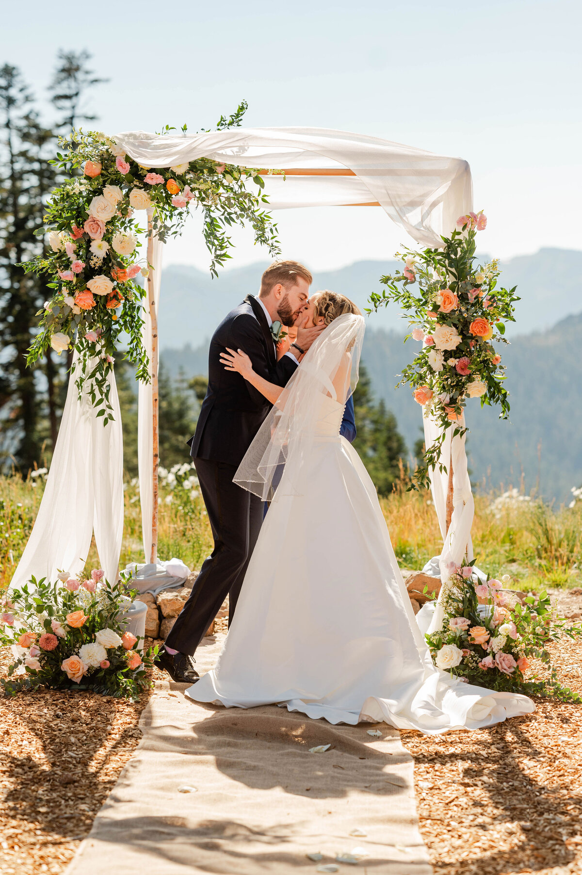 Northstar California Wedding Photos By GOT Photography, Northern CA wedding photographer, elopement photographer Northstar CA