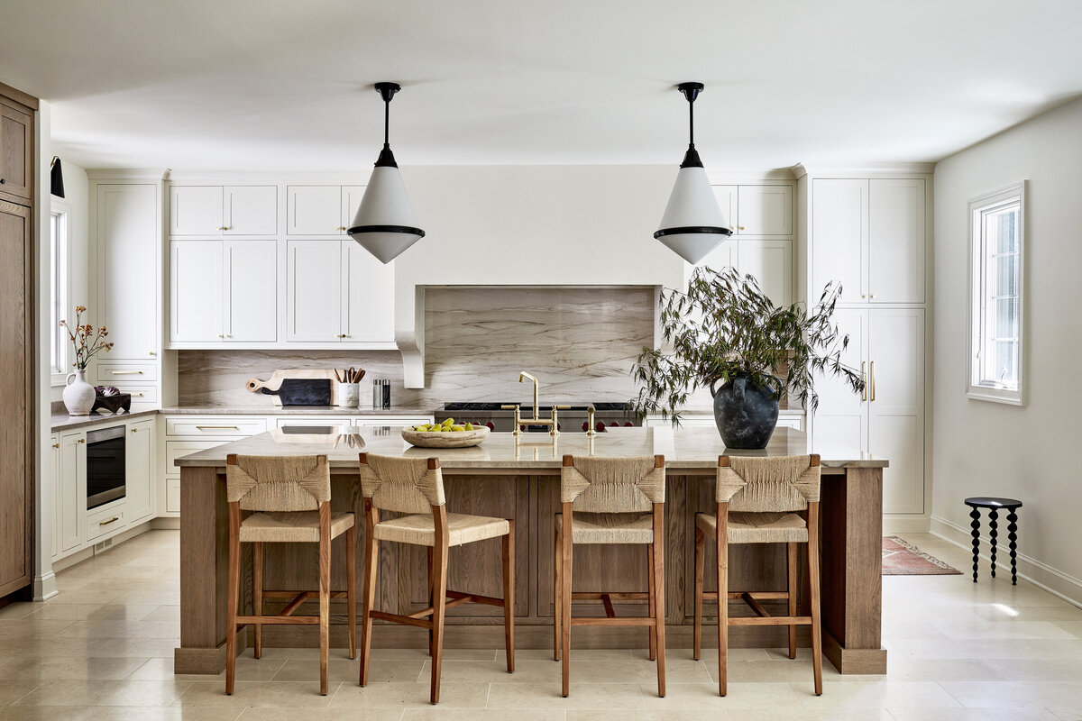 Quartzite Classic Kitchen 1