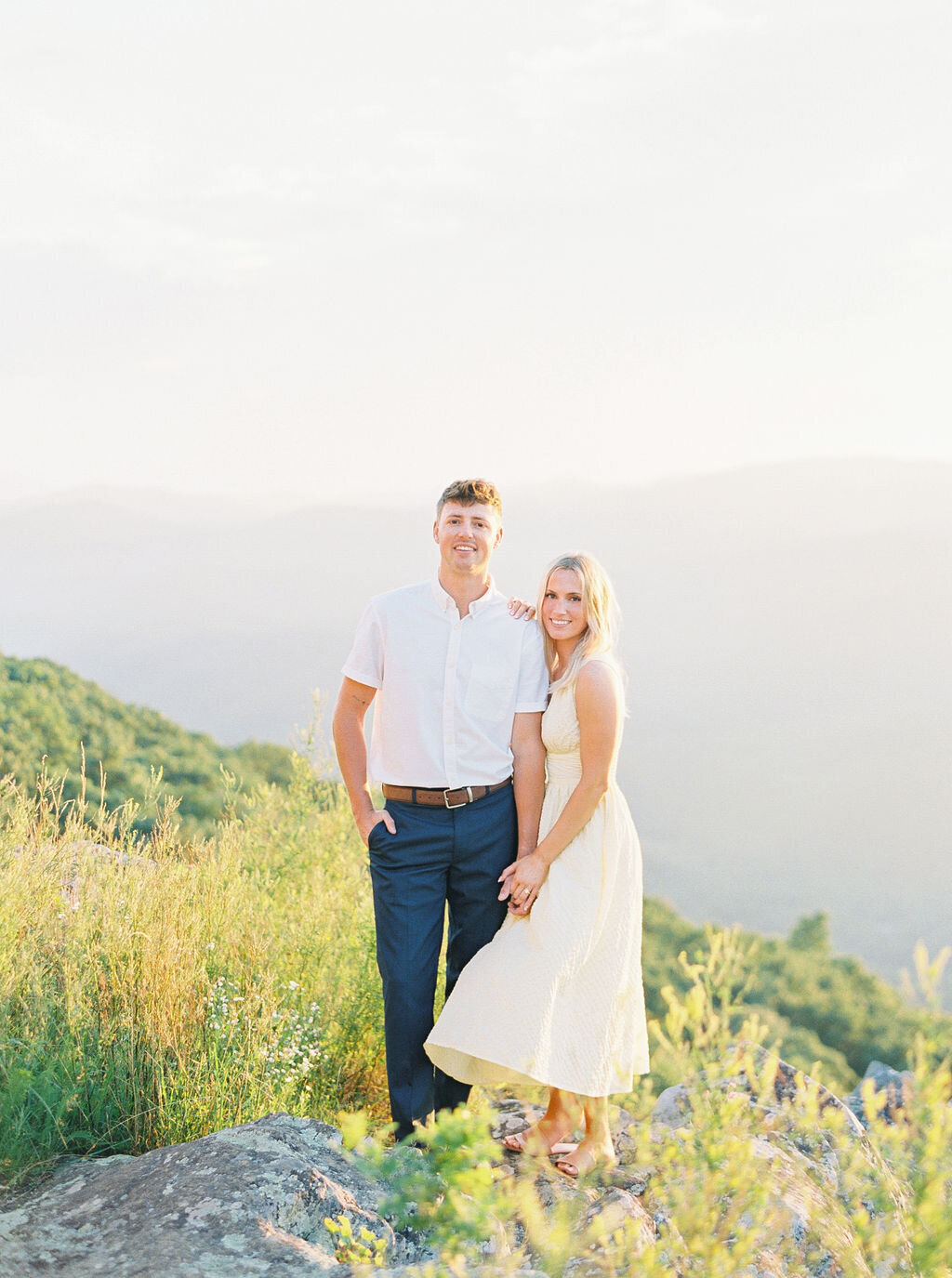 Hannah&Andrew_CharlottesvilleEngagementSession_FINAL-202